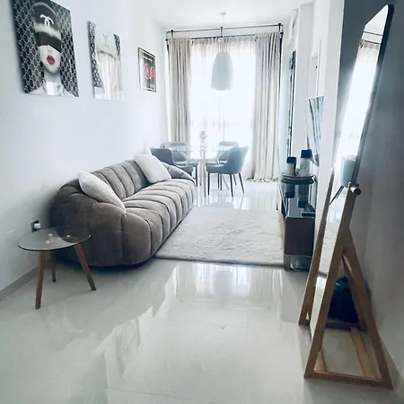 Luxury Торевьиа